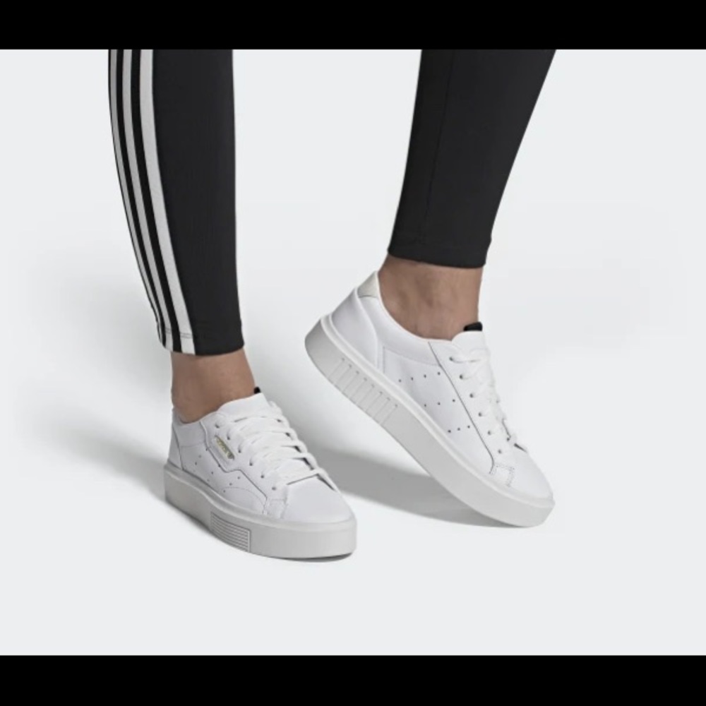 Adidas Sneakers